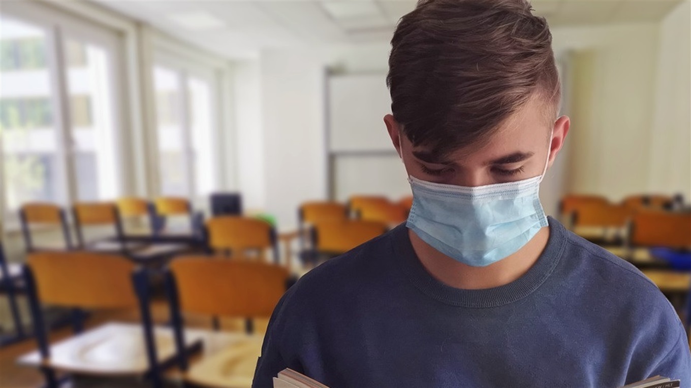 Не все забороняють: які обмеження у «червоній зоні» діятимуть на Луганщині 
