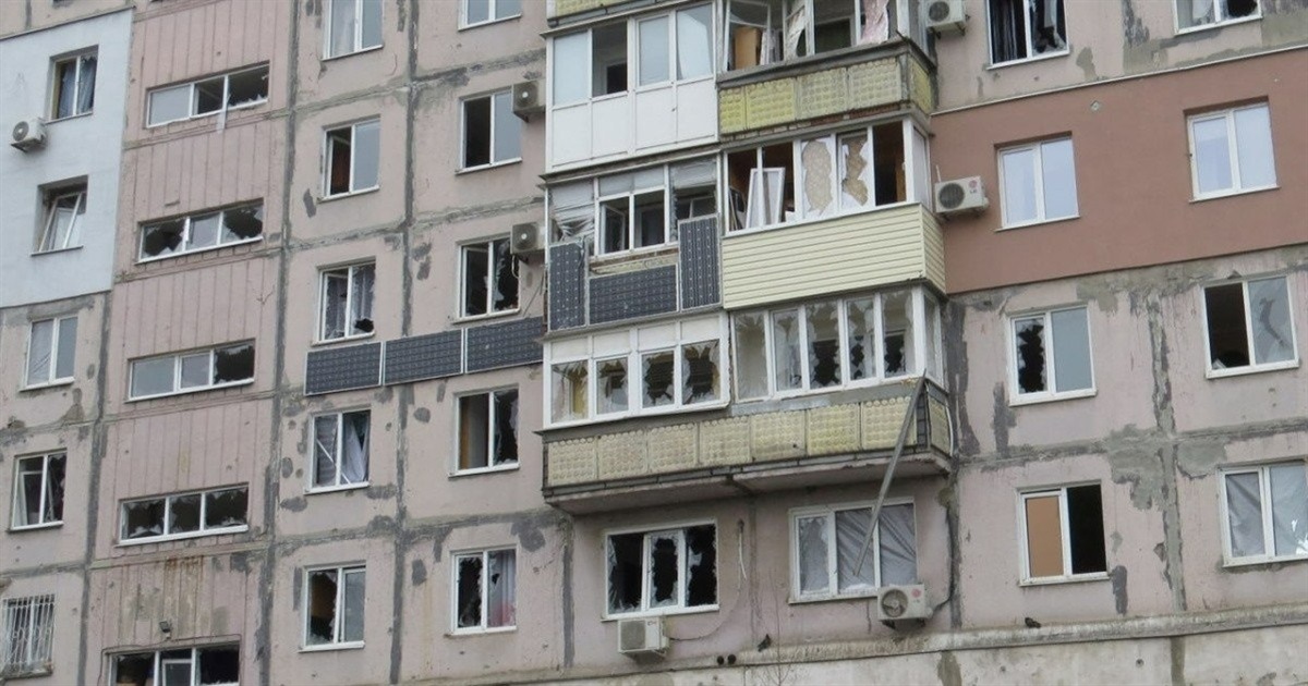 У Маріуполі окупанти роздають крадене житло. Туди заселяють людей, чиї будинки самі ж і зруйнували