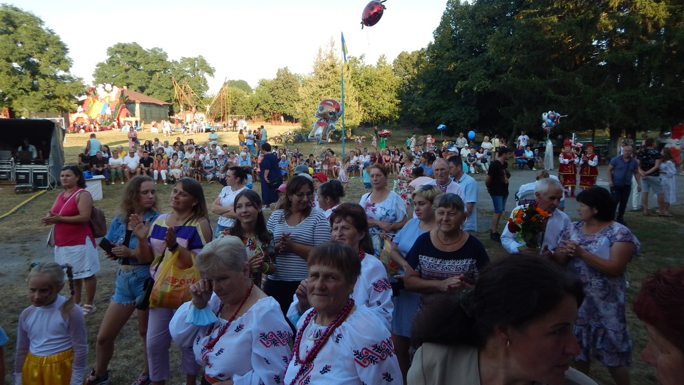 У Пристромах відгуляли День села. Допомогли надійні спонсори (ФОТО)