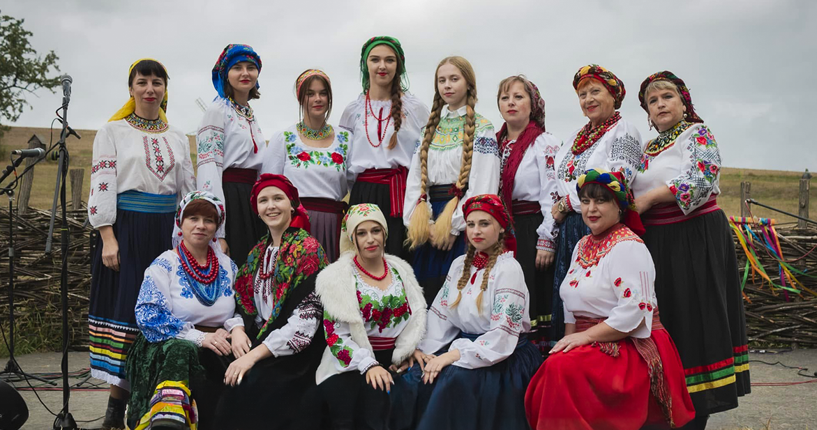 Колектив Народного аматорського фольклорного ансамблю "Красоля"