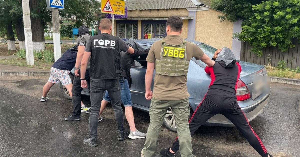 Под Измаилом задержали группу уклонистов, которые за 20 тысяч долларов собирались покинуть Украину