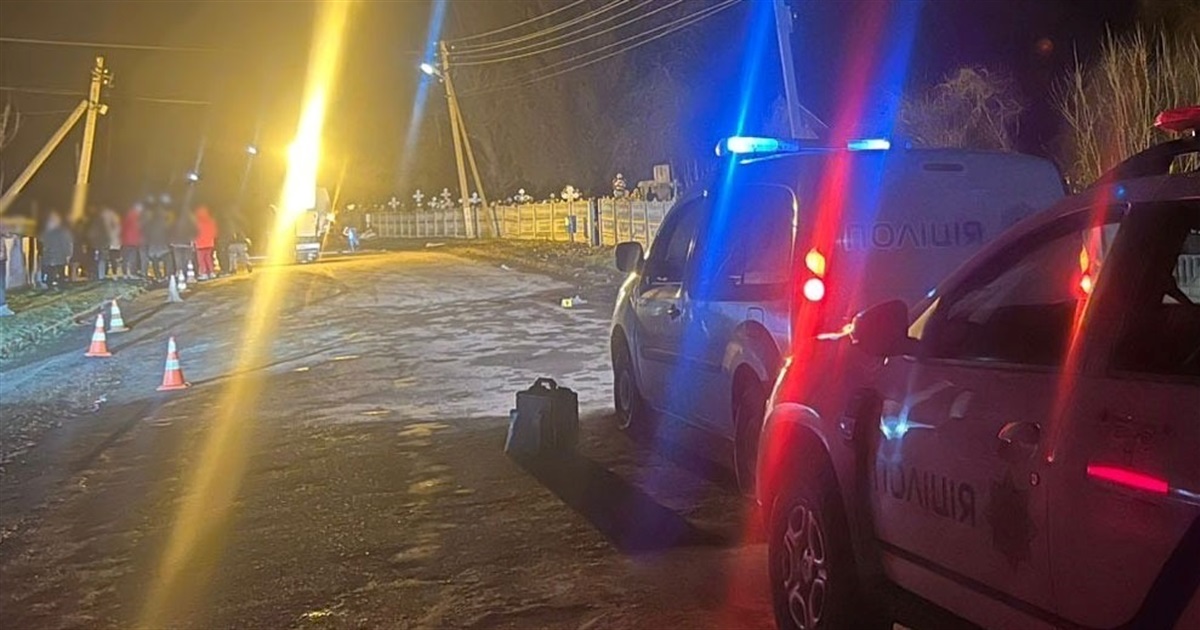 У Веренчанці водій мікроавтобуса на смерть збив двох пішоходів