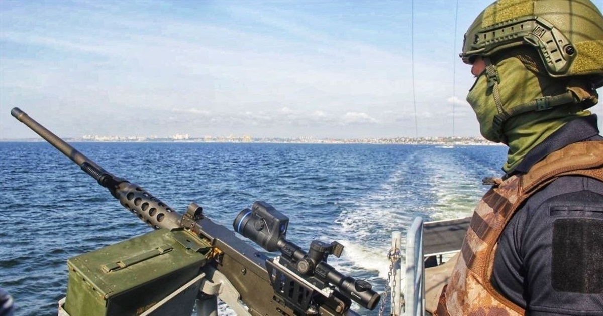 Служать, тренуються, мріють. Історії трьох захисників морських кордонів України