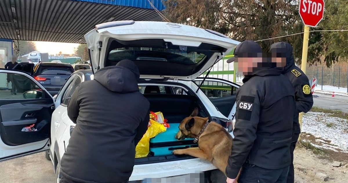Росія запустила по Україні більше ста ракет, СБУ проводять масштабні обшуки на митницях: 10 лютого