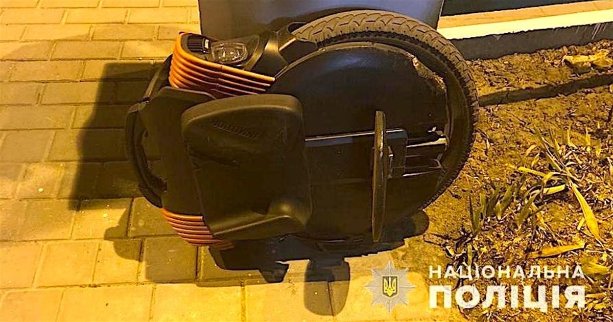 Осторожно - в Измаиле носятся пьяные моноколесисты!