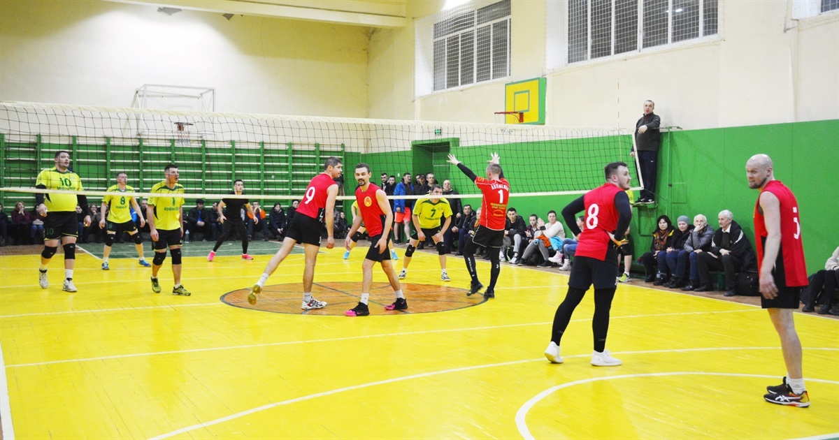 На Золотоніщині вже вдев’яте волейболісти виборюватимуть призи газети «Златокрай»