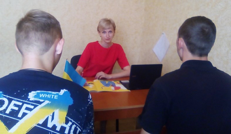  Як захиститись від насильства обговорили у центрі пробації