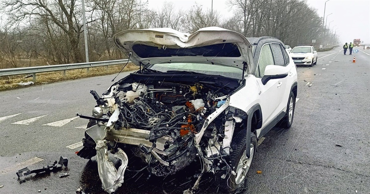 На Звягельщині розшукують свідків автомобільної аварії на трасі Київ-Чоп