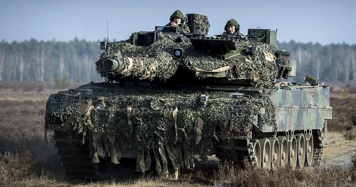Глава Пентагону заявив, що 9 країн планують надати Україні понад 150 танків Leopard: 15 березня