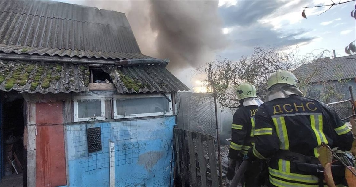 У Переяславі рятувальники ліквідували загоряння курника