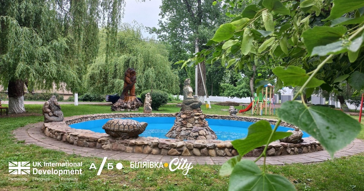 Від Остапа Бендера до Поляни казок: яскраві арт-скарби Біляївки, які варто побачити мандрівникам