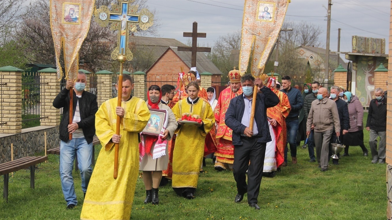 Митрополит Вінницький і Барський Симеон з архіпастирським візитом відвідав парафію у Байківці
