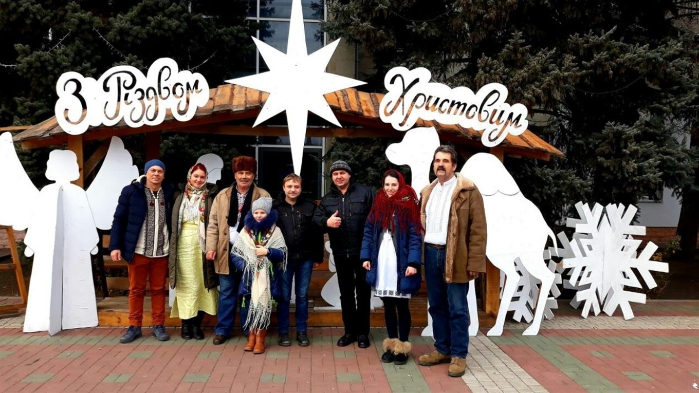 Мелитопольские атошники колядовали - подарки раздавали