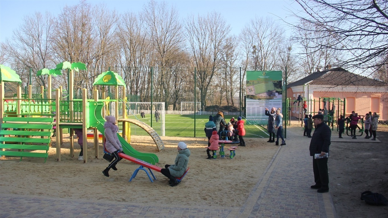 У Гущинцях запрацювало  спортивно-відпочинкове містечко