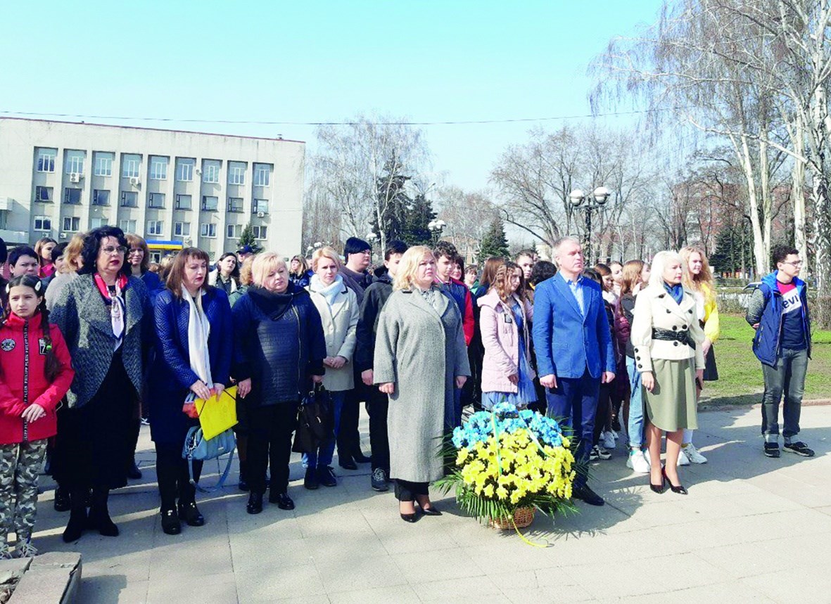 На головній площі міста лунало Кобзареве слово