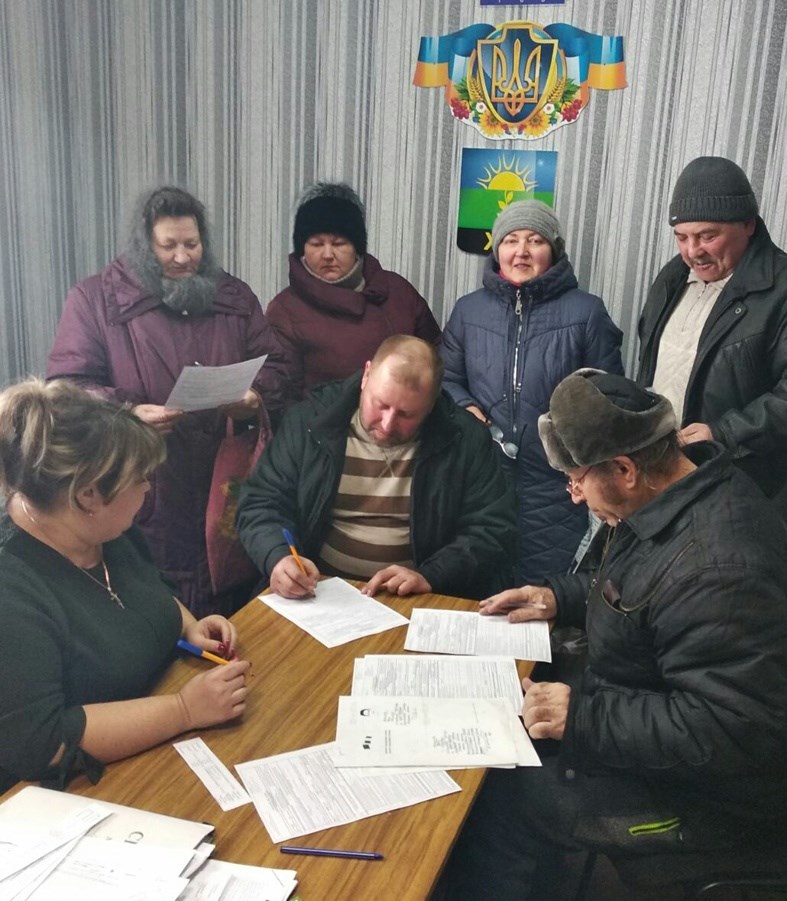 Податківці допомагають селянам задекларувати доходи