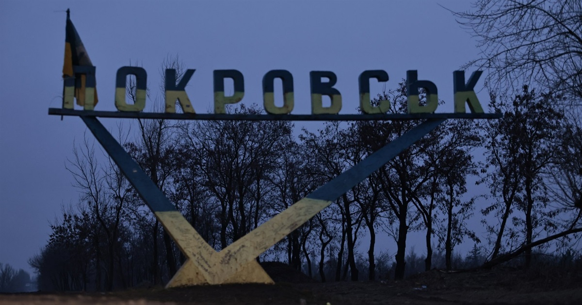 У Покровську понад 300 російських окупантів — військові. Що відомо