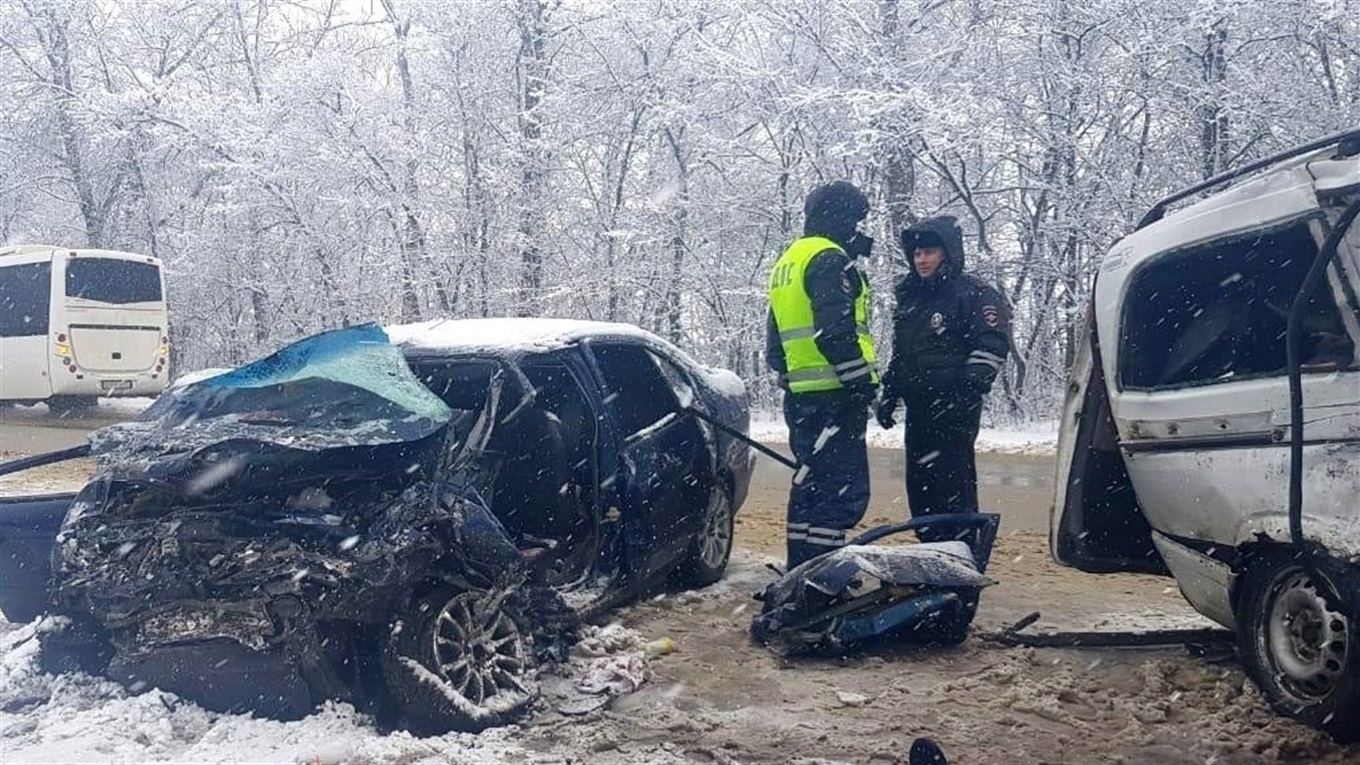 ДТП с мелитопольцами в Орловской области: погибшую похоронили, водителя задержали, ведется следствие