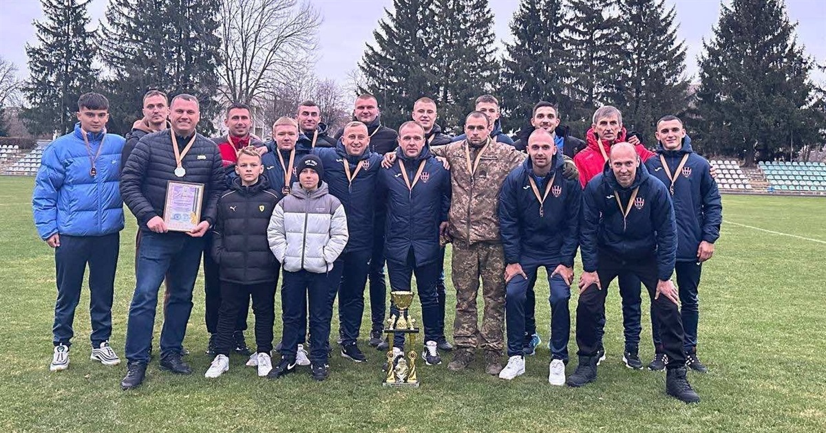 Названі команди-переможці та кращі гравці з футболу кубка "Звягельської осені"
