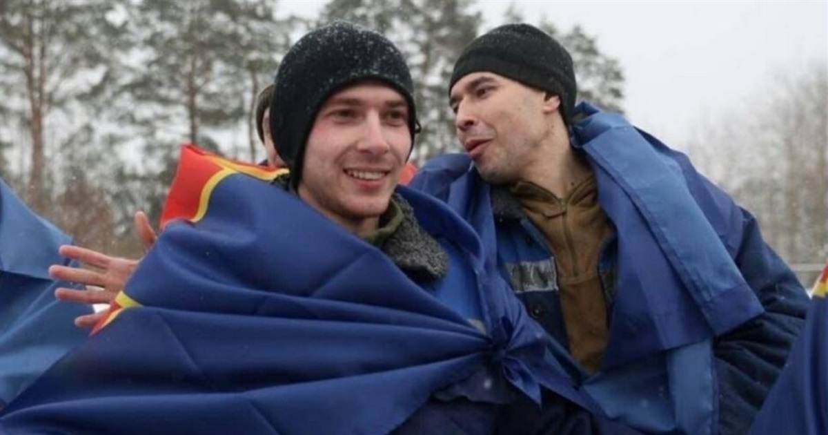 Обмін полоненими: в Ізмаїл повернувся нацгвардієць Владислав Латій