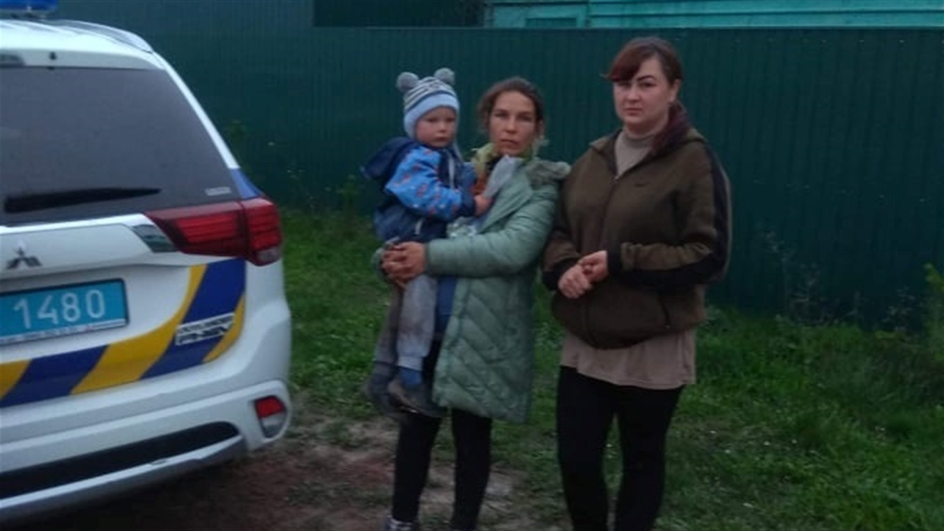 Пішла в ліс по гриби, а знайшла трирічного хлопчика: у Жмеринці загубилася дитина