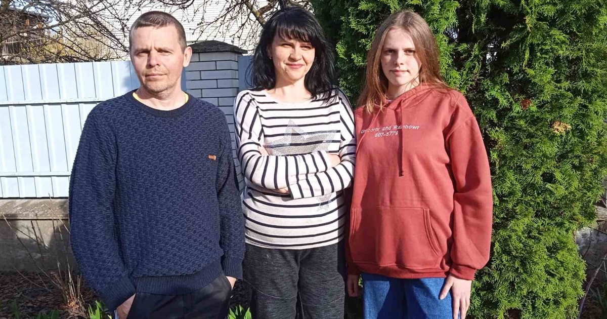 Свідки війни: «Заплакала, коли згадала мам, що просилися до машин». Історія евакуйованих сумчан
