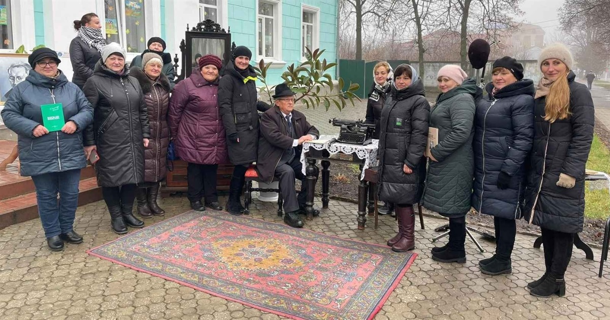 Перфоманс, або Вулична вистава у Білопіллі