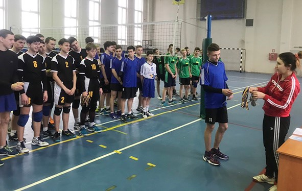 Срібло чемпіонату області – у покровських волейболістів