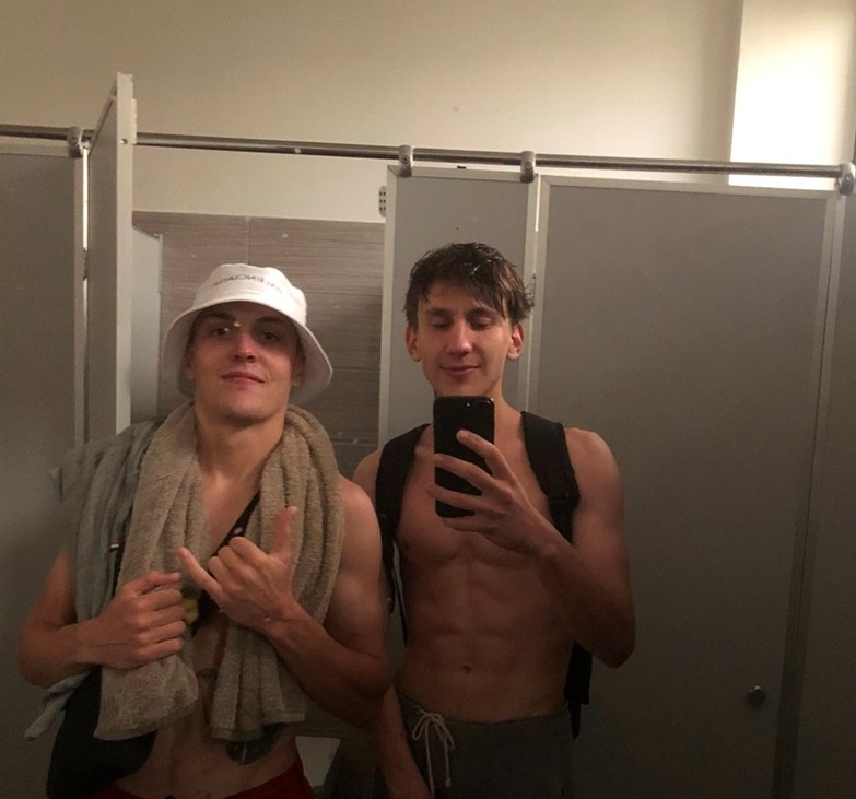 Ілля та Юра старший і середній син