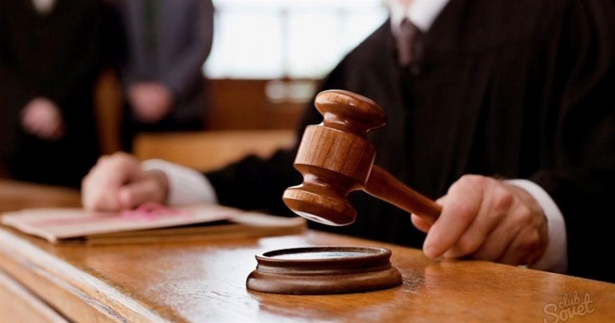 Зайшов до знайомої та намагався зґвалтувати її доньку: на Житомирщині судять 25-річного чоловіка