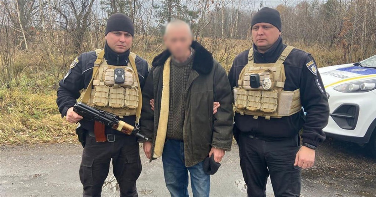 Влаштував засідку і вдарив ножем: на Чернігівщині затримали підозрюваного у вбивстві односельця
