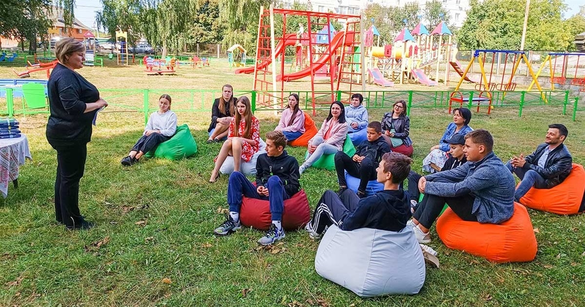 У Кагарлику в Центральній бібліотеці до Дня міста нагородили переможців літературної першості