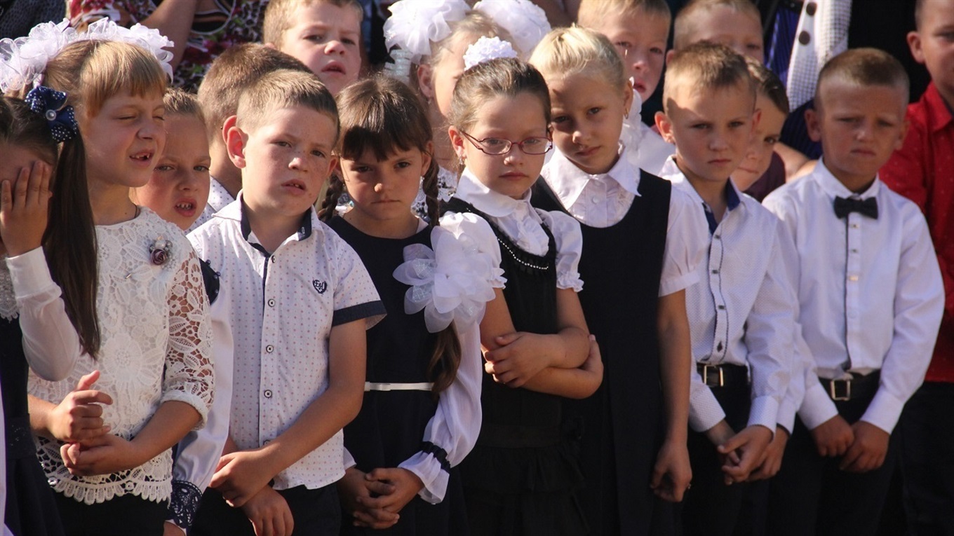 Стало відомо, коли  у школах Калинівської ОТГ дзвенітиме перший дзвоник
