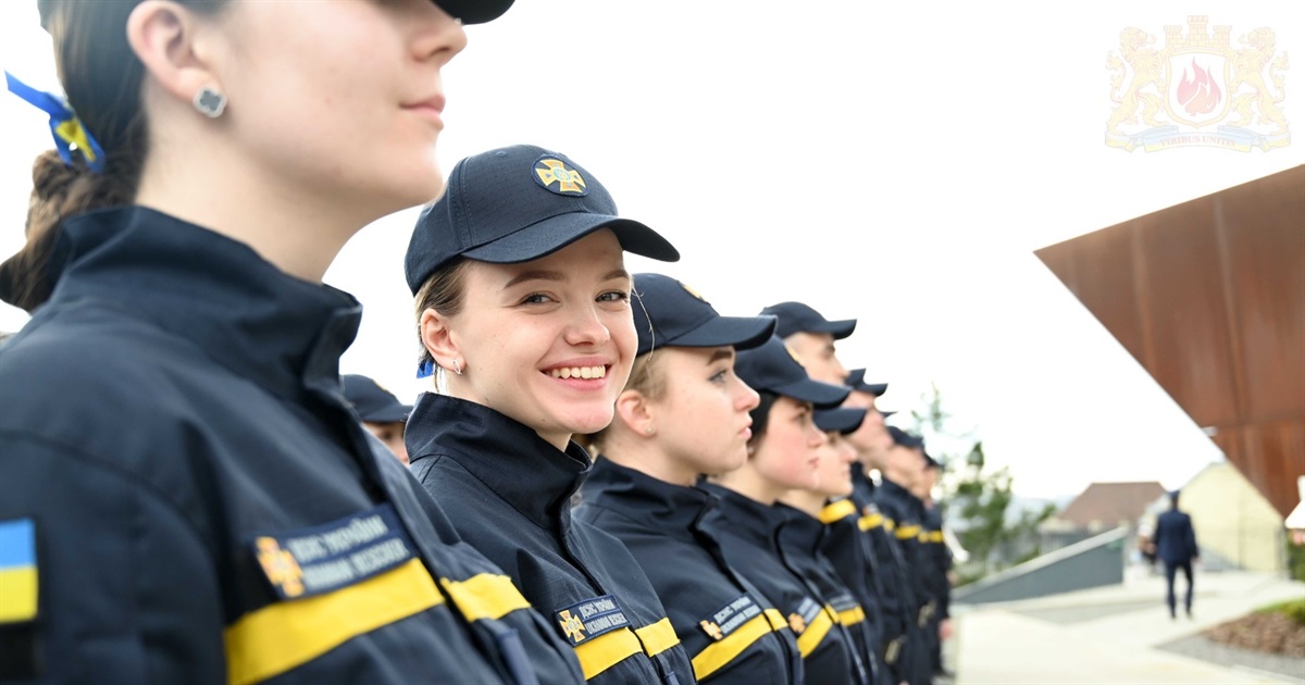 Безкоштовне навчання і гарантована робота: ДСНС запрошує випускників зі Звягельщини