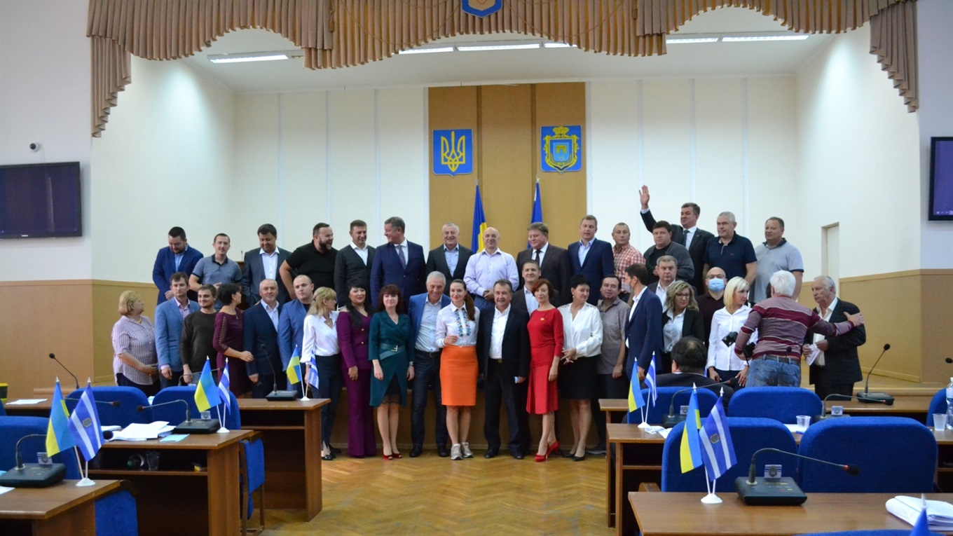 Хто не захотів фото на згадку і що вирішили на останній сесії Херсонської міської ради. Фоторепортаж