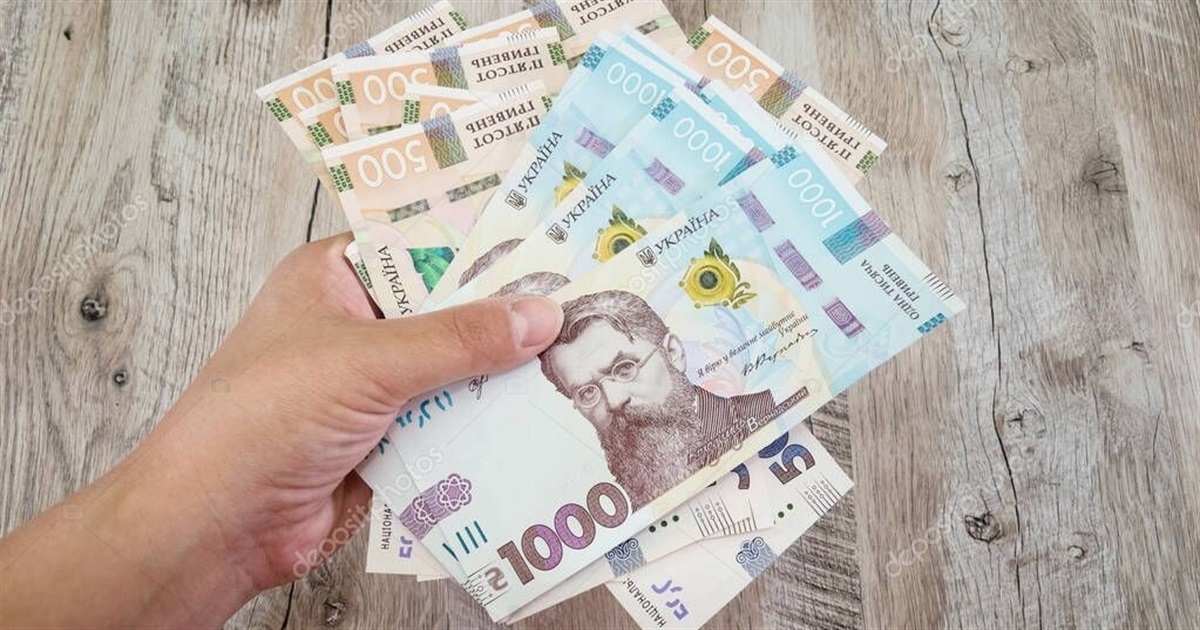 Зеленський пообіцяв виплатити тисячу гривень усім щепленим