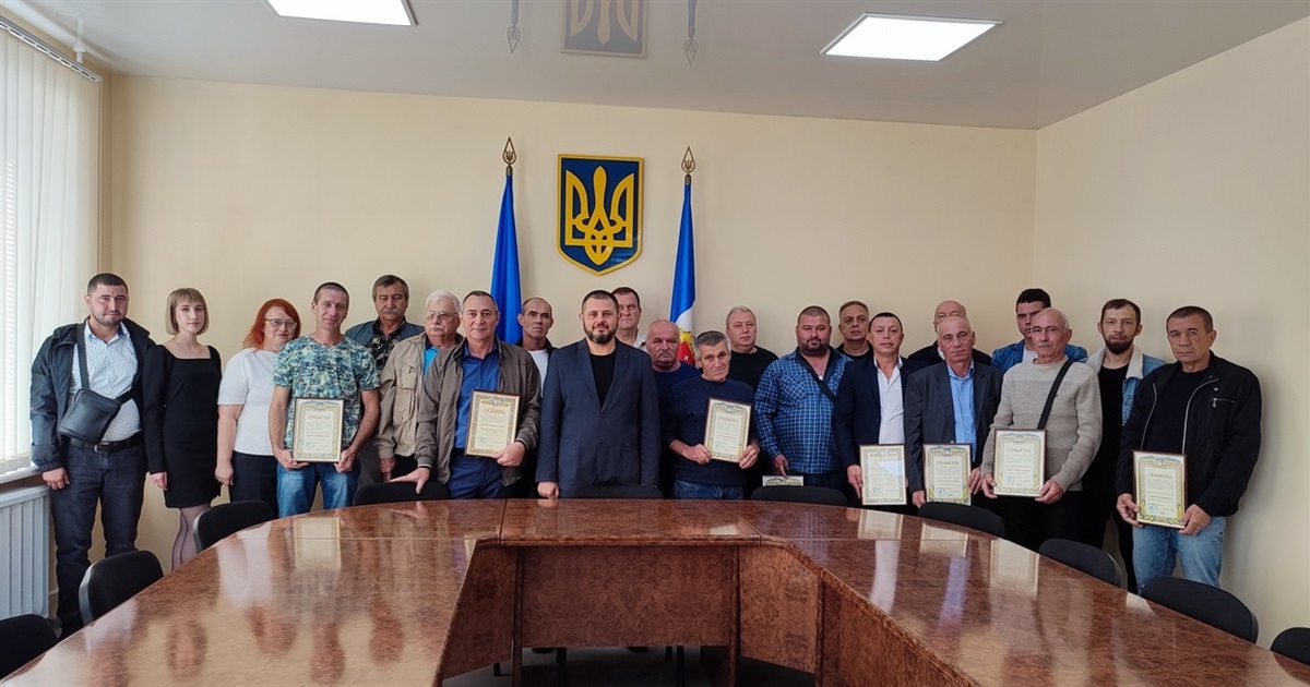 Накануне Дня автомобилиста и дорожника в Измаиле наградили лучших водителей (видео)