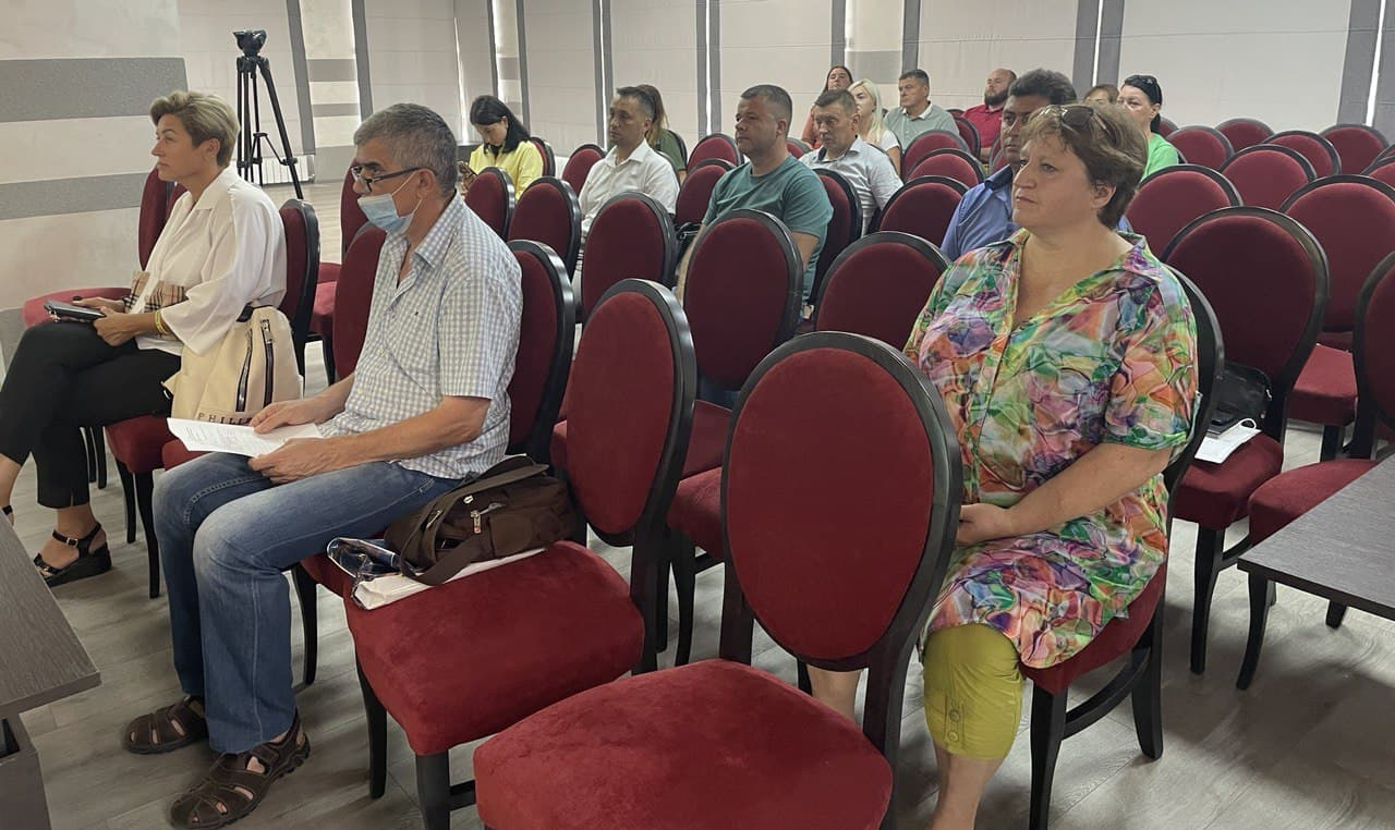 Мешканців Покровська запрошують долучитись до креативного перетворення громади