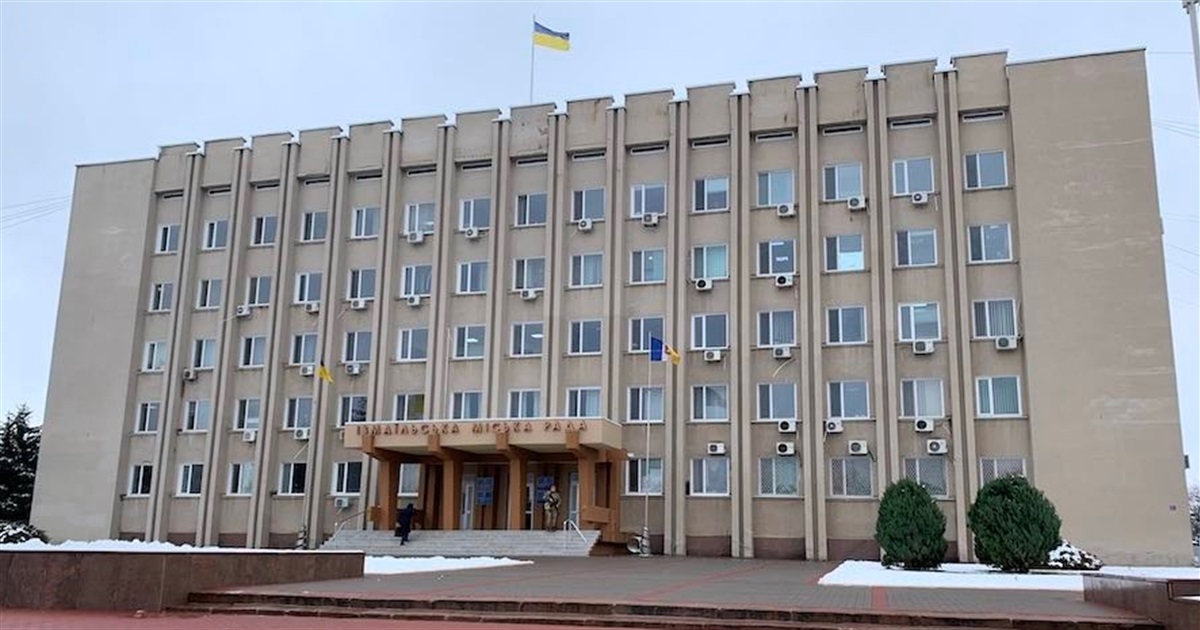 Цены на продукты, наличие топлива в Измаиле и транспорт: восьмой день войны (видео)