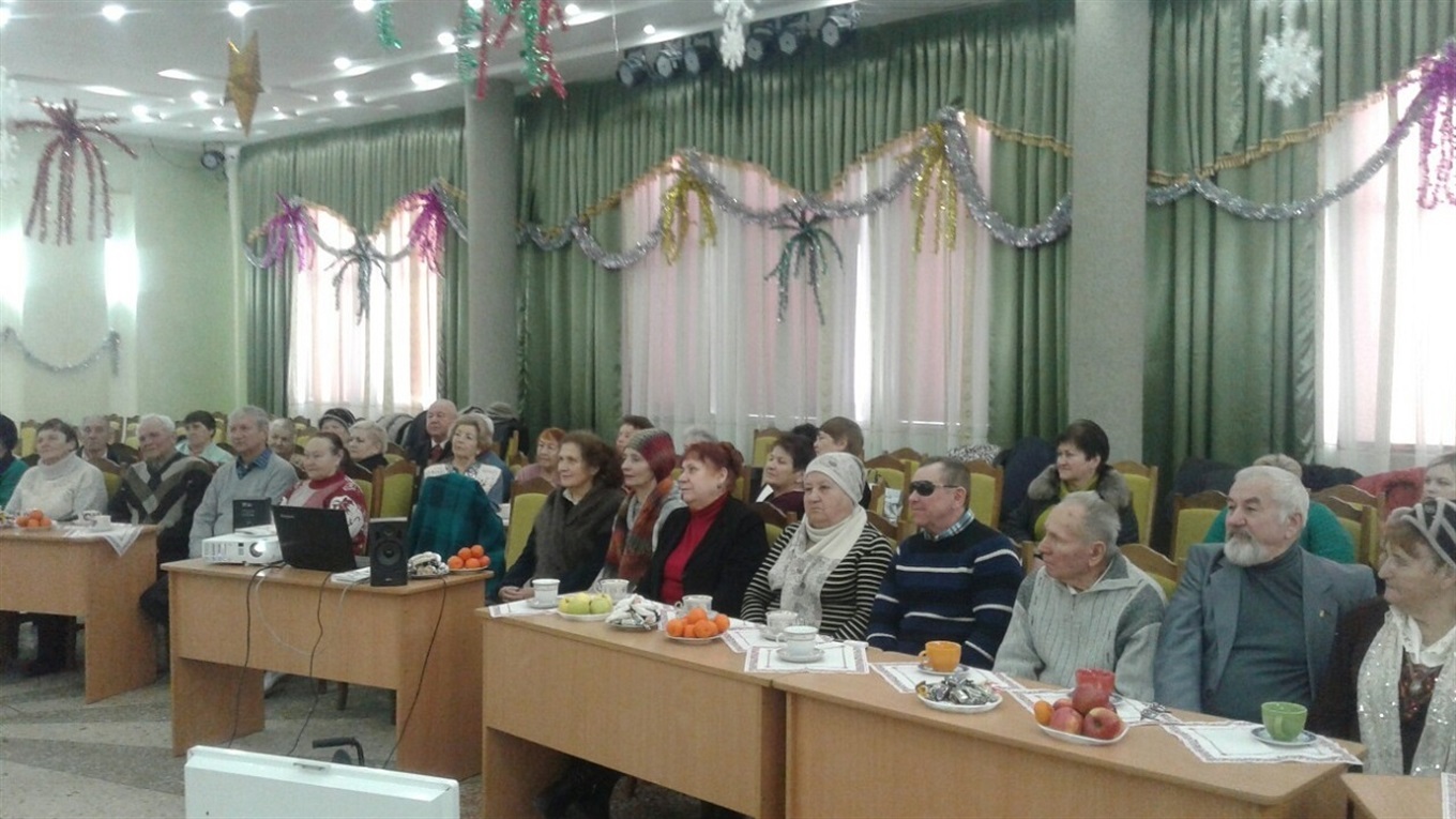 Життя на пенсії не закінчується: як «студенти» інституту третього віку святкували свій ювілей