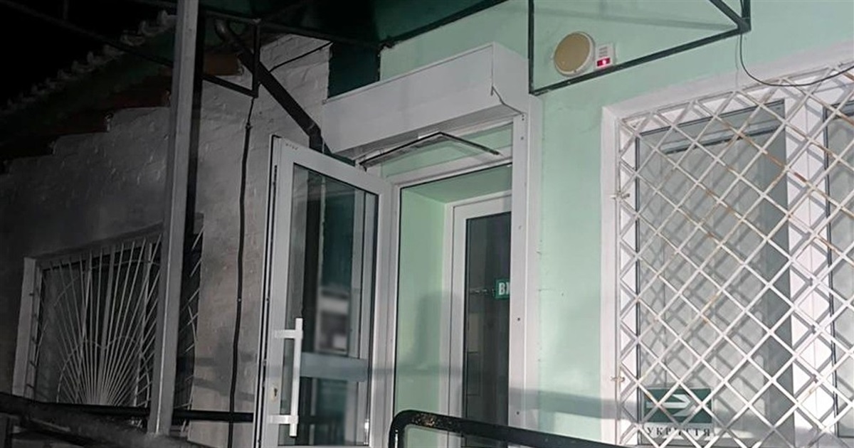 На Житомирщині чоловік намагався пограбувати банк, однак сполохався сигналізації