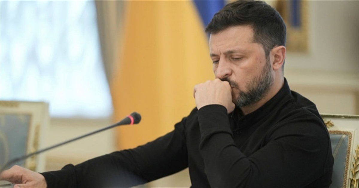 Зеленський заявив, що ЗСУ не вийдуть із Донбасу. Там 200 тисяч українців і найкращі оборонні рубежі