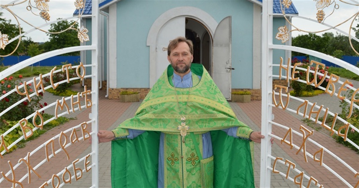У храм на Переяславщині приїхав проукраїнський священник з Херсонщини