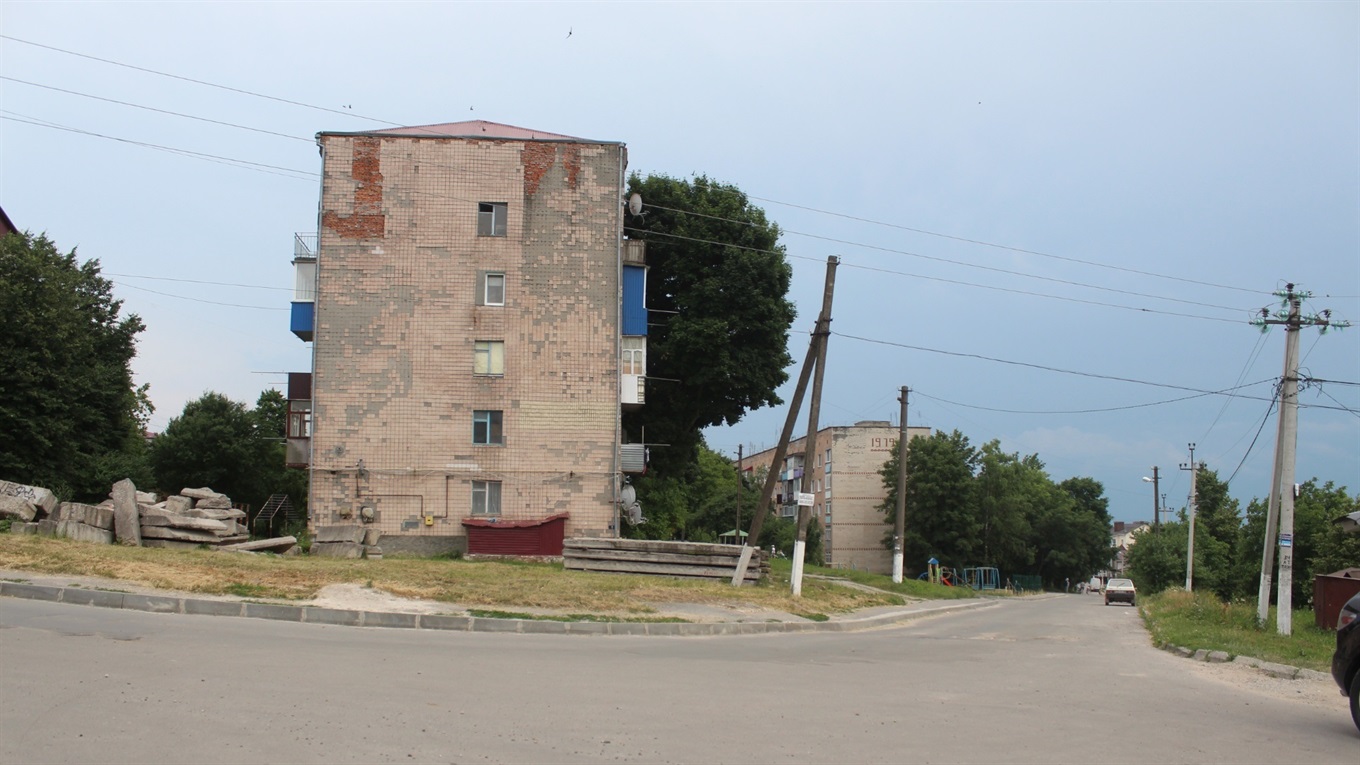Зміна назви вулиці Терешкової. Чому це обов'язково і чи потрібно переоформлювати документи (ВІДЕО)