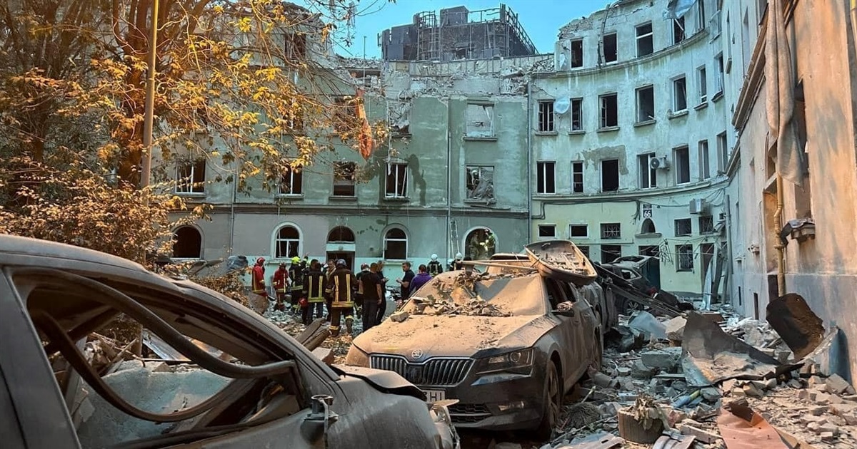 Вночі росіяни вдарили ракетами по Львову: є десятки поранених та загиблі ВІДЕО