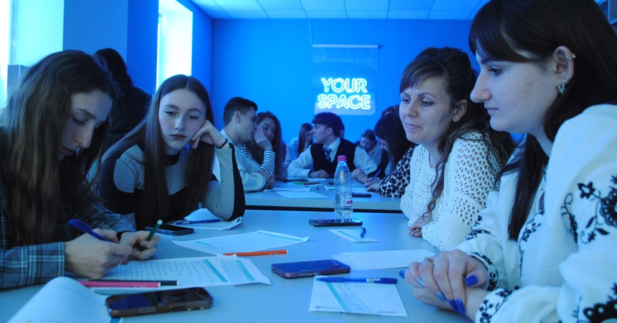 Від ідеї до гранту: молодь Жмеринщини вчиться писати і реалізувати проєкти