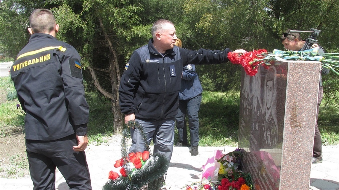 В Новобогдановке вспоминали события 15-летней давности: взрывы на артскладах боеприпасов