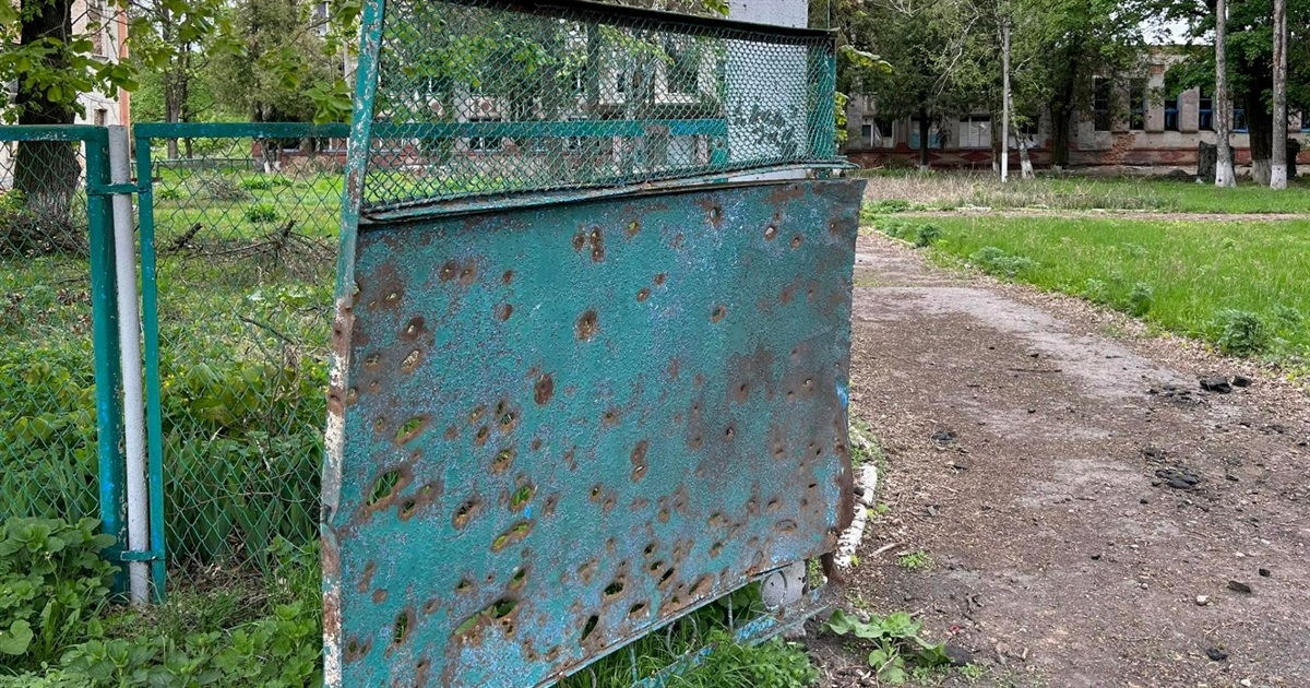 Минулого тижня під обстрілами були Ворожбянська та Білопільська громади: є пошкодження будівель