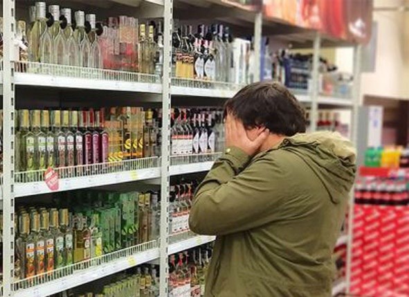 У жовтні  подорожчав  алкоголь. З чим це пов’язано?