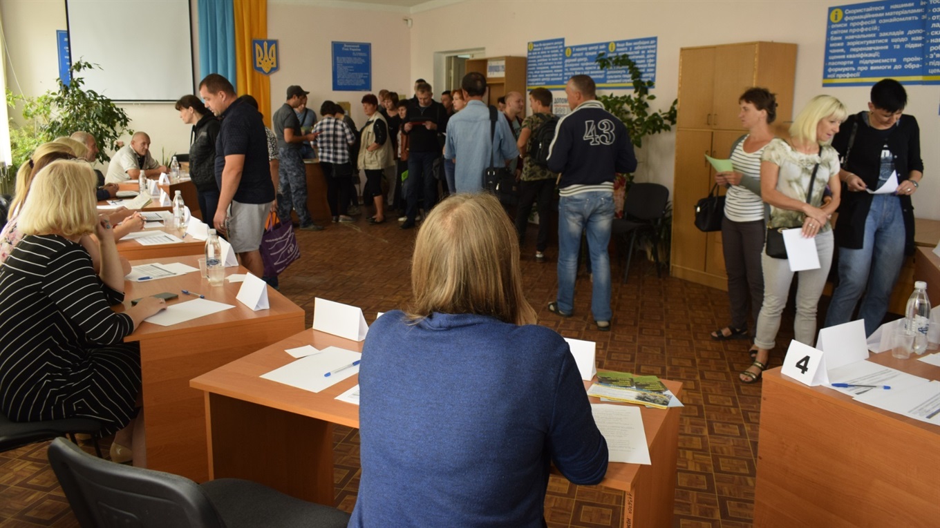 Понад 160 вакансій запропонували жмеринчанам на Ярмарку у Жмеринці